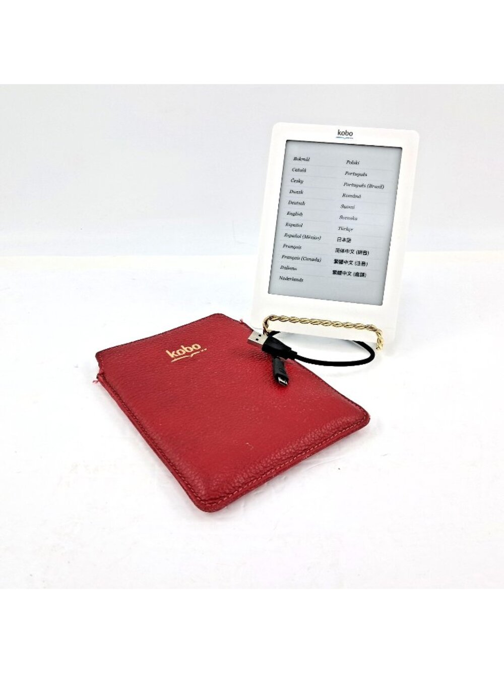 Kobo Touch 6" N905C eReader White Bundle w/ Roots Canada Genuine Leather Case